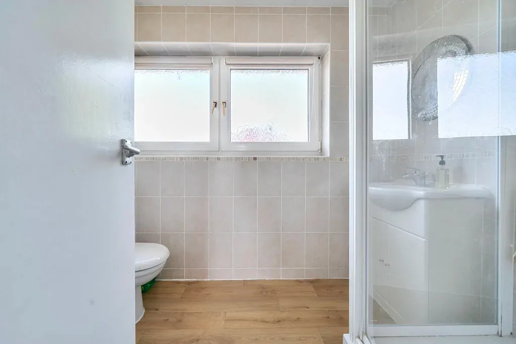 Whaddon Way, Bletchley, Milton Keynes, Buckinghamshire, MK3 7DT, photo 10