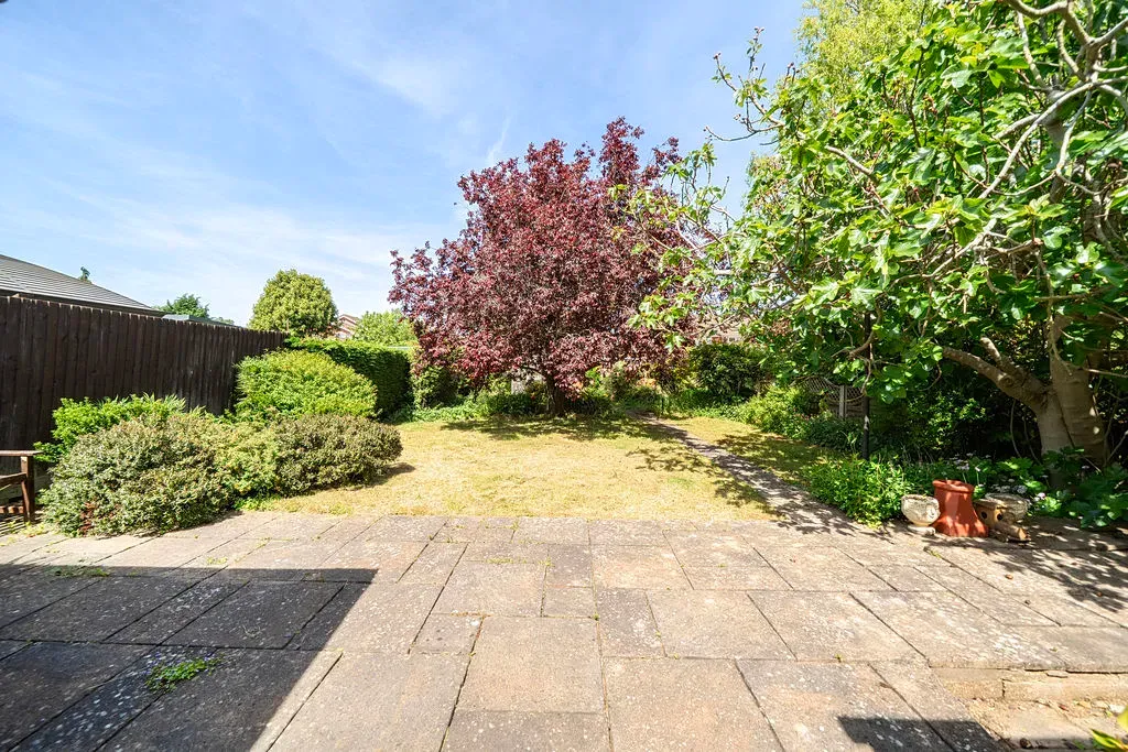 Whaddon Way, Bletchley, Milton Keynes, Buckinghamshire, MK3 7DT, photo 5