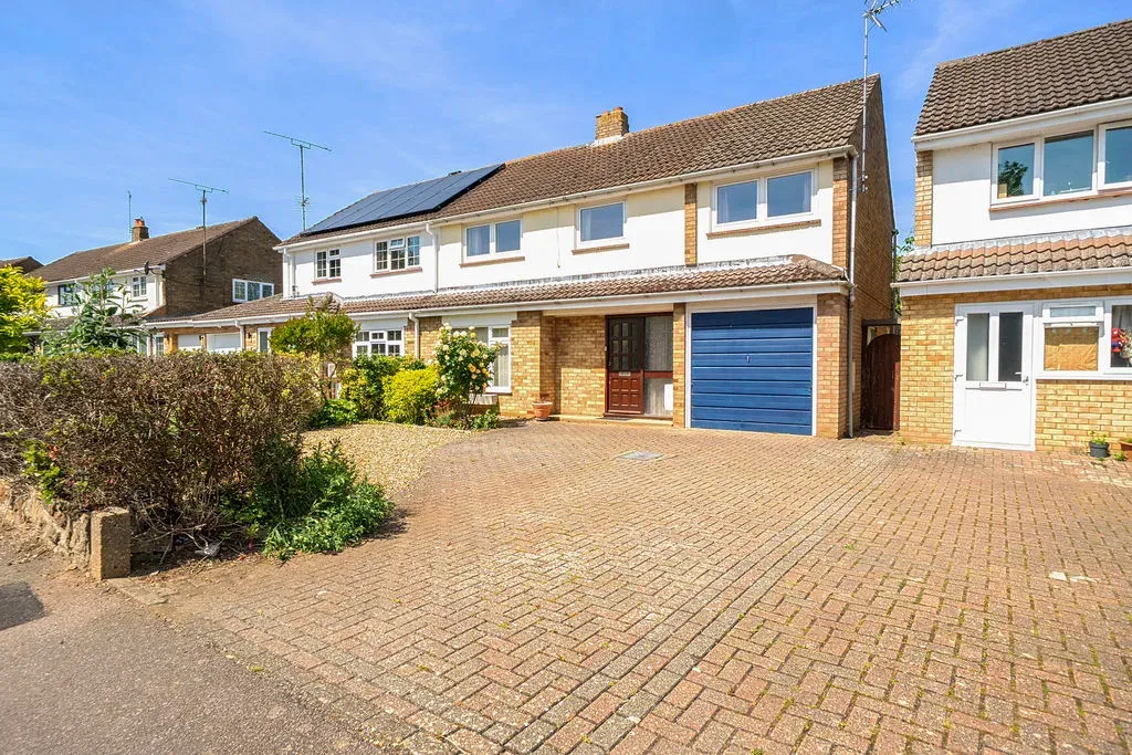5 bed house for sale — Whaddon Way, Bletchley, Milton Keynes, Buckinghamshire, MK3 7DT