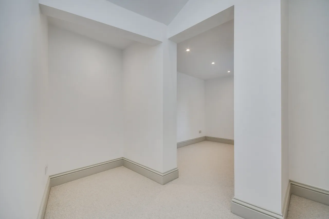 183 Baddow Road, Great Baddow, Chelmsford, Essex, CM2 7PZ, photo 12