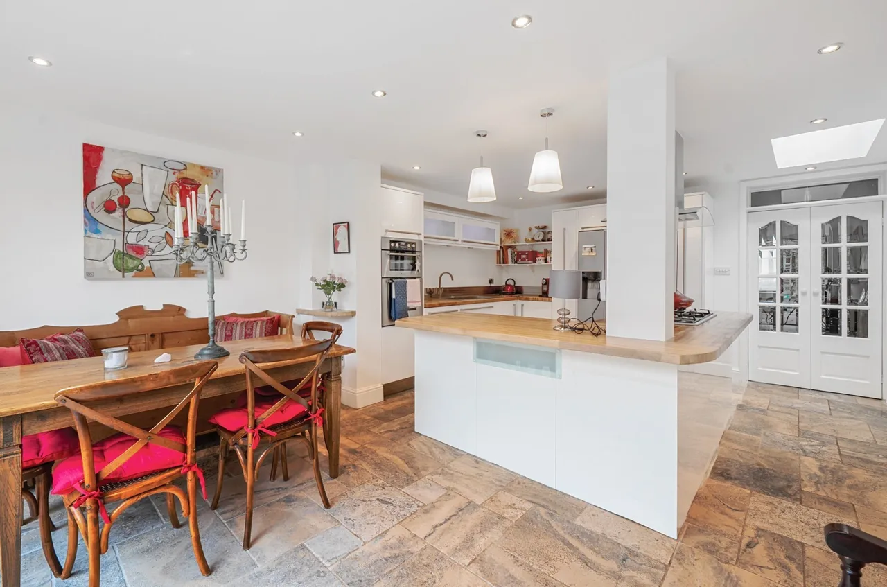 St. Lukes Place, Cheltenham, GL53, photo 3