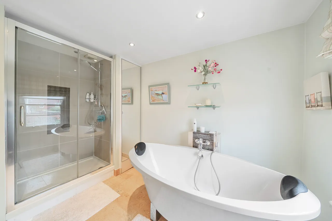 St. Lukes Place, Cheltenham, GL53, photo 12