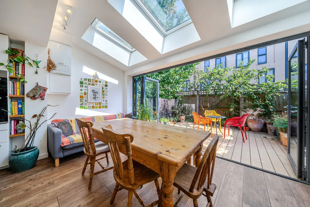 Cromwell Road, SW9, photo 13