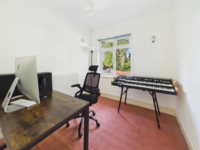 Denmark Road, Gloucester, photo 17