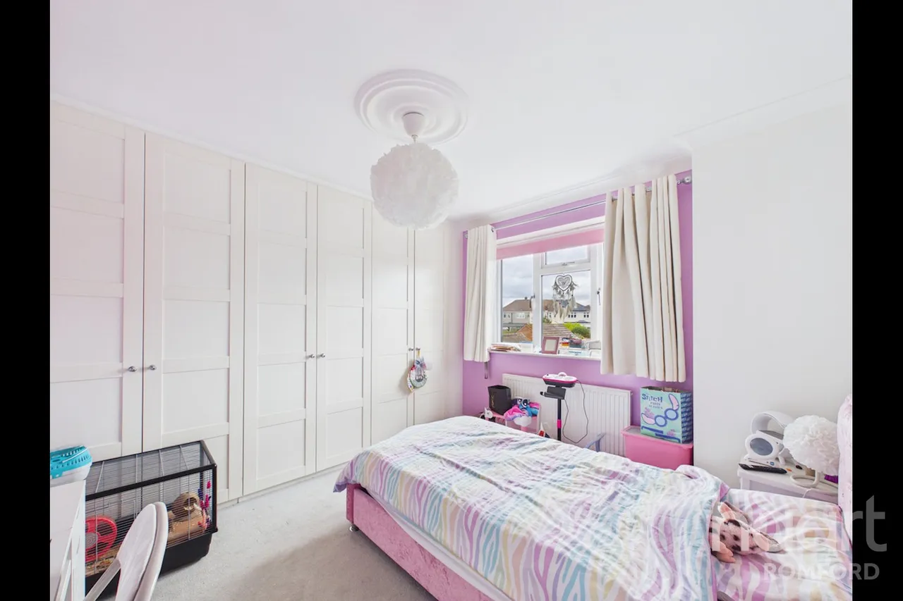 Moray Close, Romford, RM1, photo 13