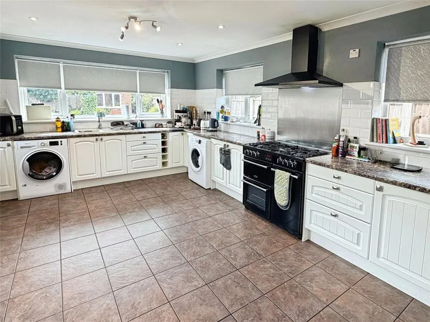 Ellers Drive, Bessacarr, DN4, photo 4