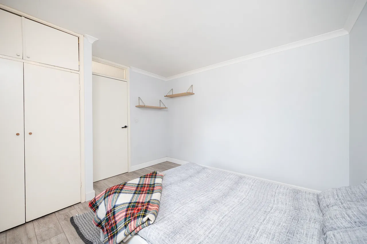 5 Regan Way, London, photo 7