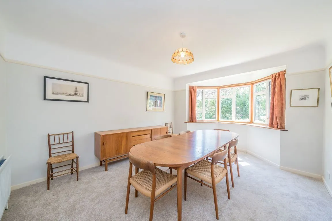 York Road, Weybridge, KT13, photo 6