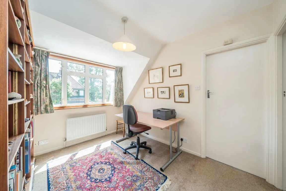York Road, Weybridge, KT13, photo 10