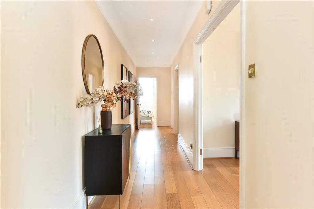 College Crescent, London, NW3, photo 10