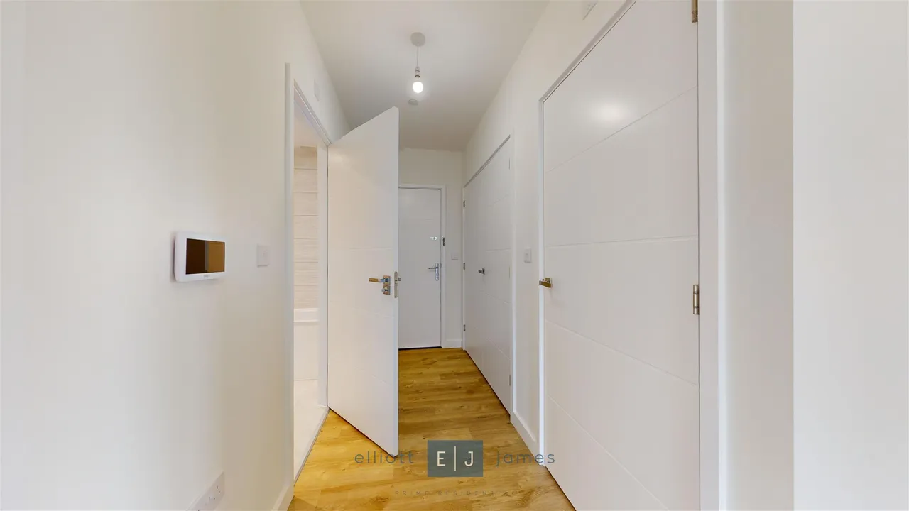 Luctons Close, Loughton, photo 7