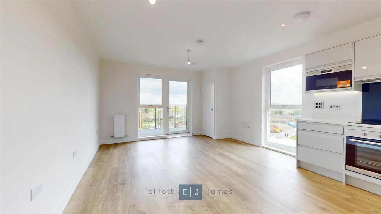 Luctons Close, Loughton, photo 4