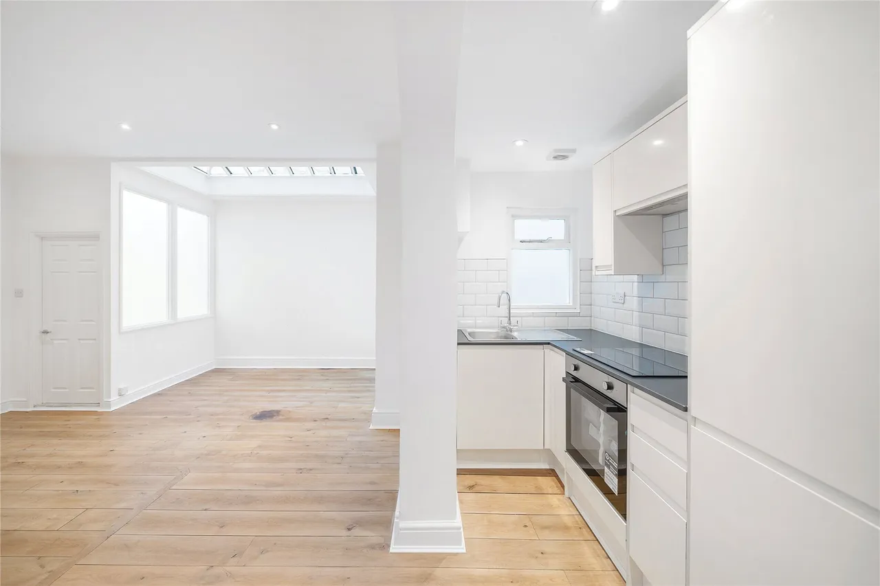 Cornwall Gardens, London, SW7, photo 4