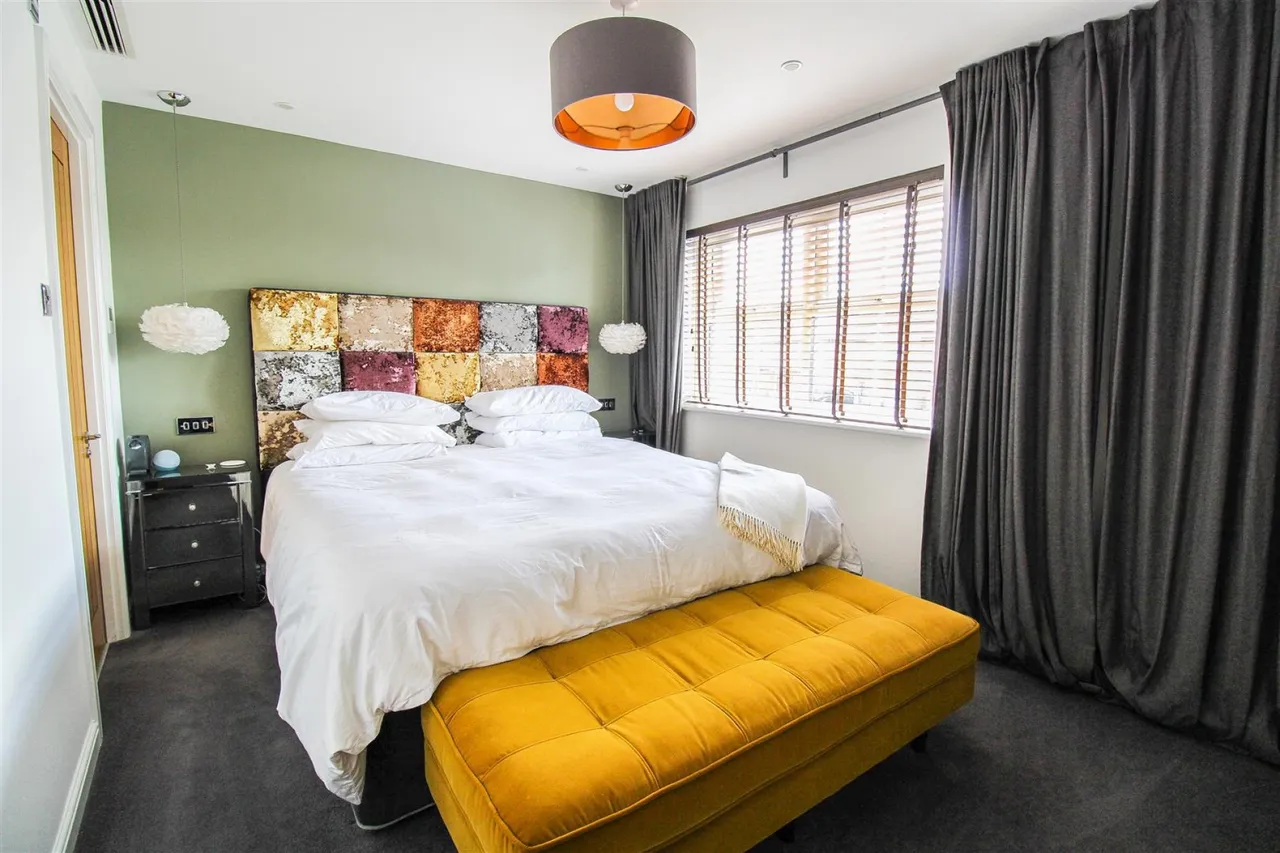 Heathcote Gardens, Church Langley, CM17, photo 18