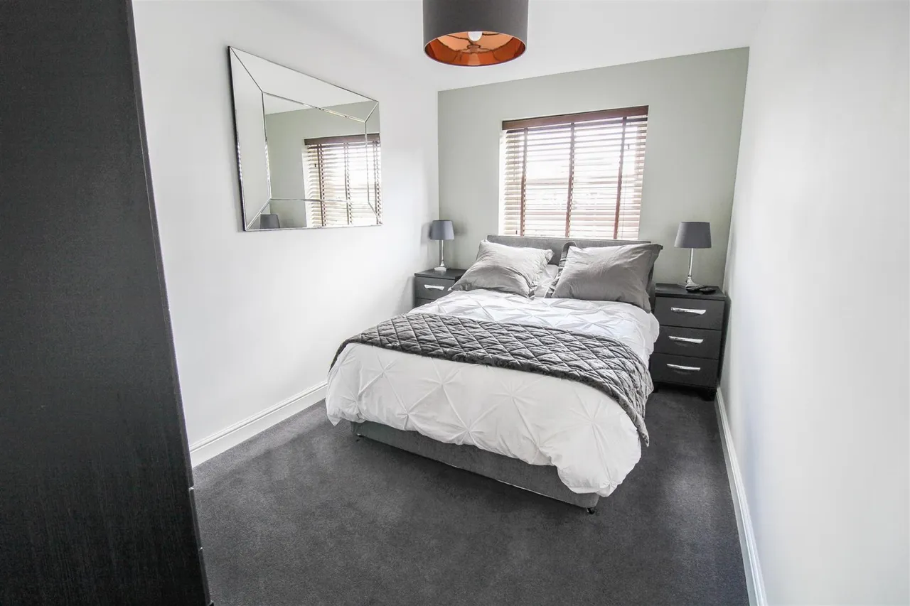Heathcote Gardens, Church Langley, CM17, photo 16