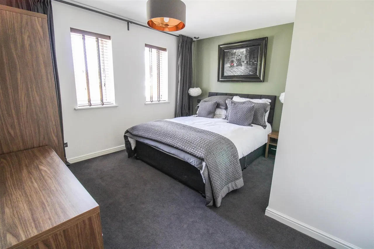 Heathcote Gardens, Church Langley, CM17, photo 21