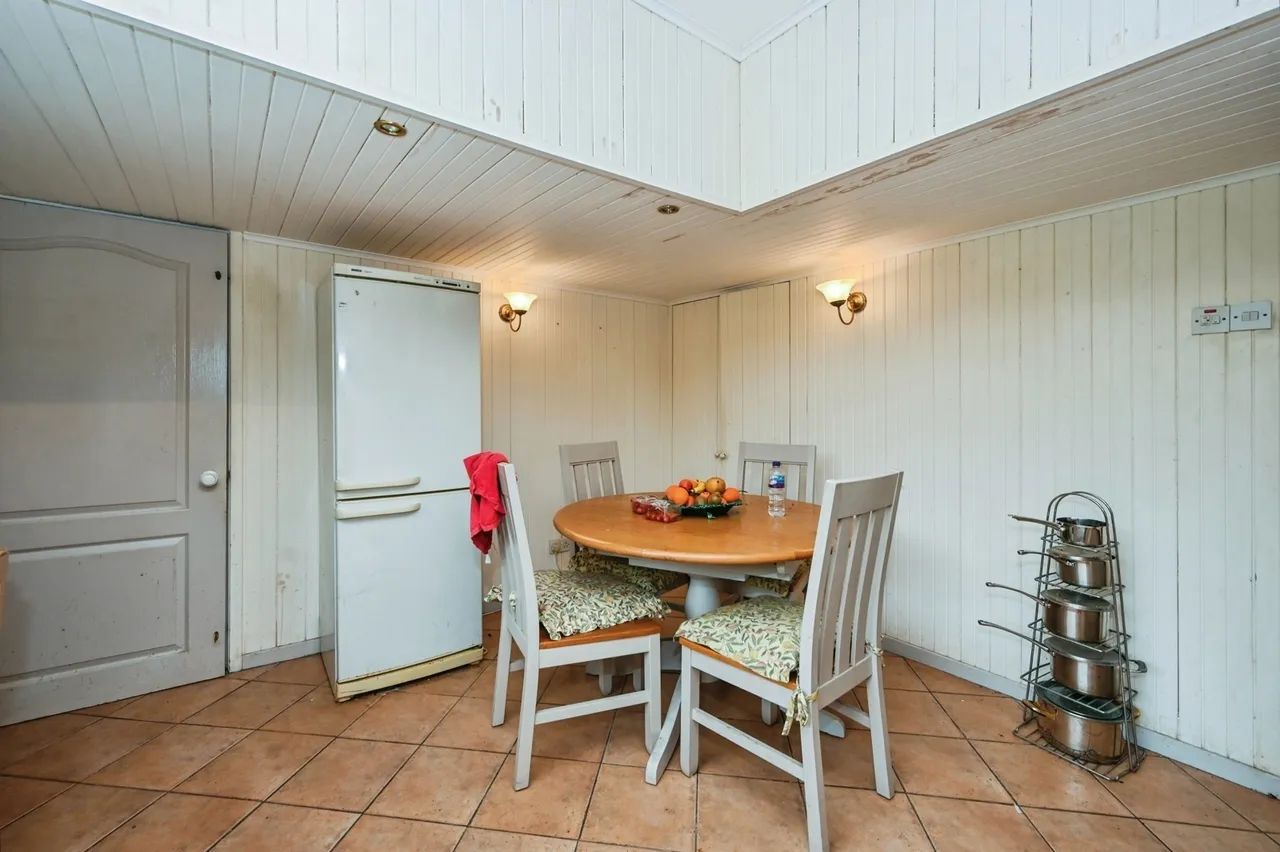 Linden Grove, Billinge, WN5, photo 5