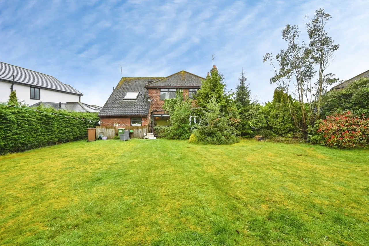 Linden Grove, Billinge, WN5, photo 6
