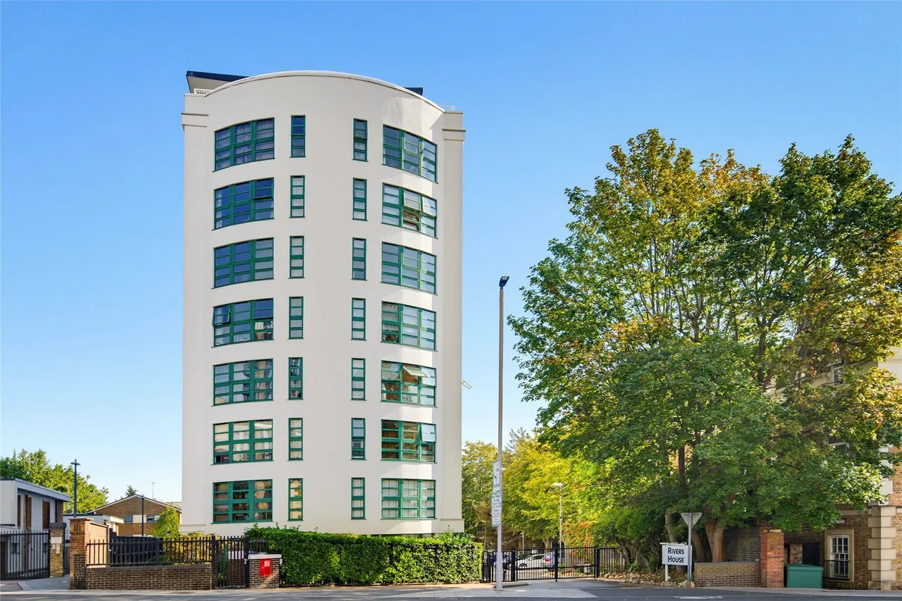Aitman Drive, Brentford, TW8, photo 4
