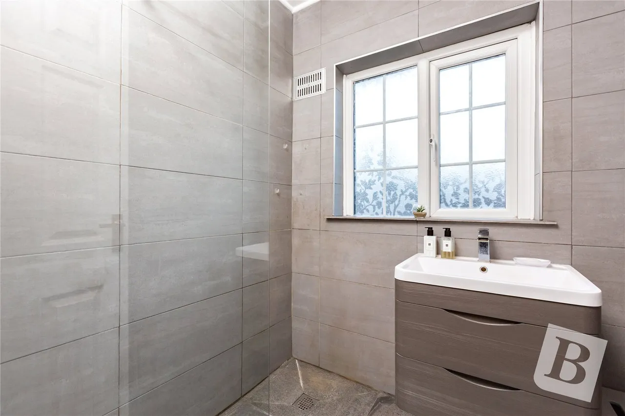 Loughton, IG10, photo 8