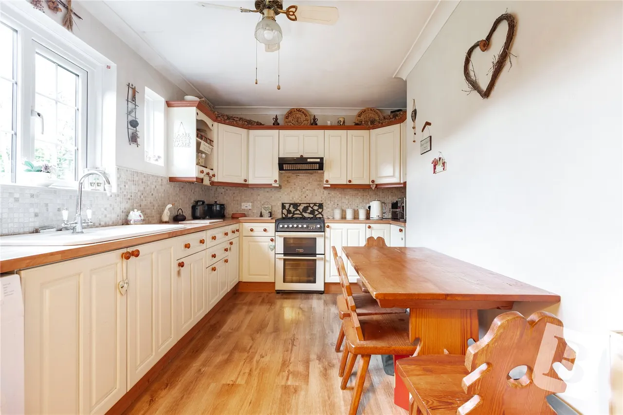 Loughton, IG10, photo 7