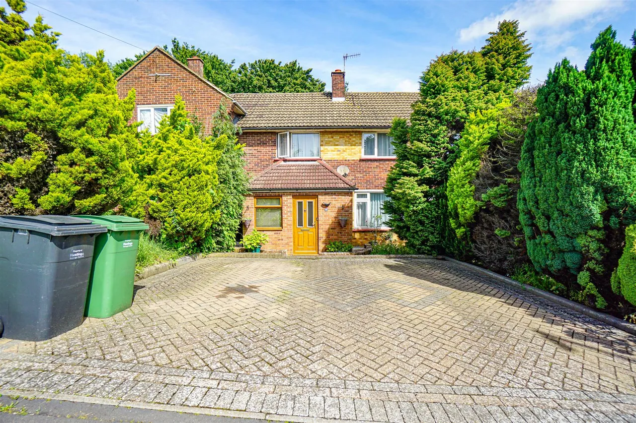 Blackman Avenue, St. Leonards-On-Sea, photo 26