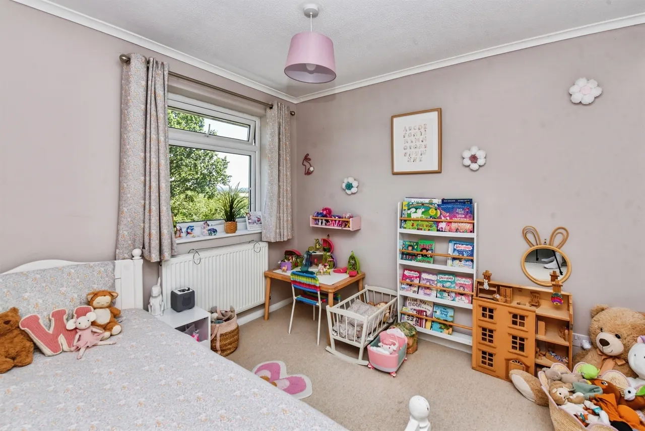 Ludlow Close, Frome, BA11, photo 9