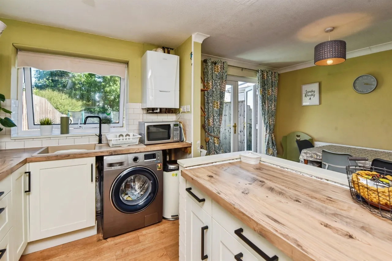 Ludlow Close, Frome, BA11, photo 6