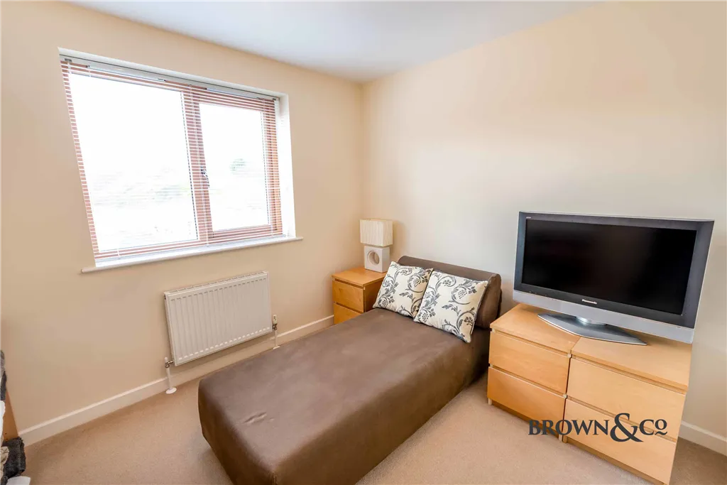 Lavender Close, New Ollerton, photo 10
