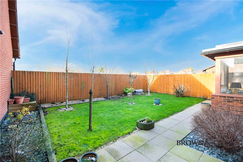 Lavender Close, New Ollerton, photo 14