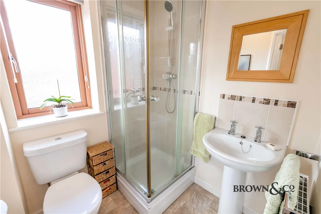 Lavender Close, New Ollerton, photo 9