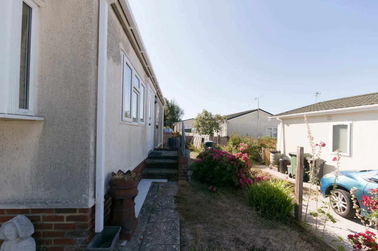 Oak Tree Lane, Eastbourne, BN23, photo 13