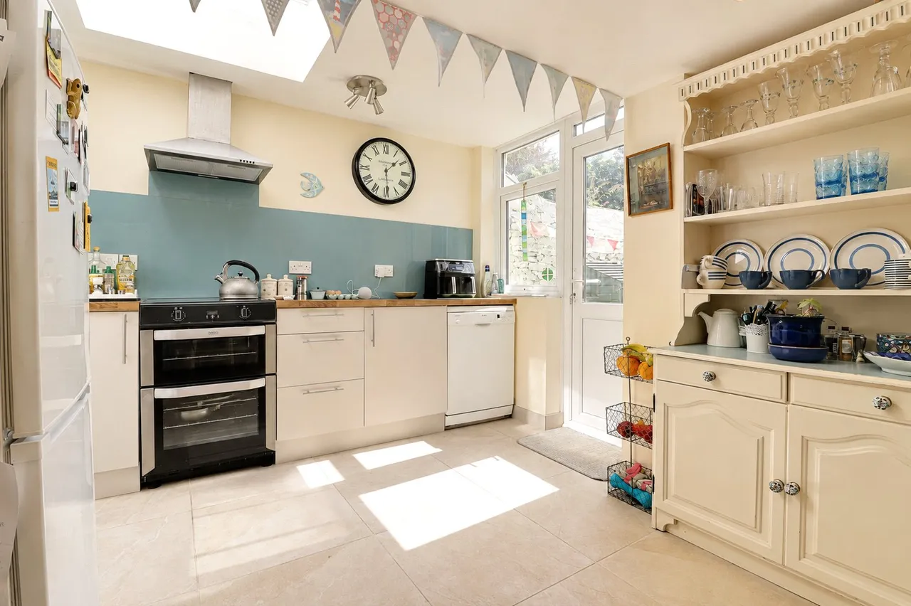 3 bed house for sale, Geneva Place, Bideford, EX39