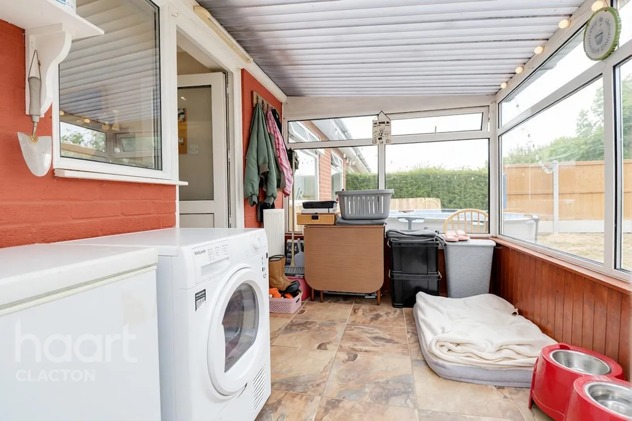 Sparrows Herne, Clacton-On-Sea, CO15, photo 4
