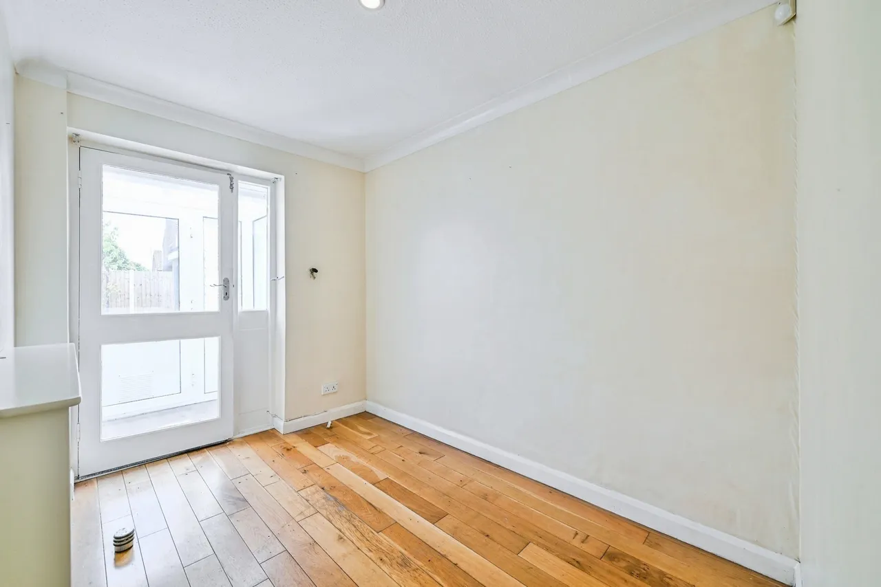 Cheviot Drive, Nottingham, Nottinghamshire, NG6, photo 8