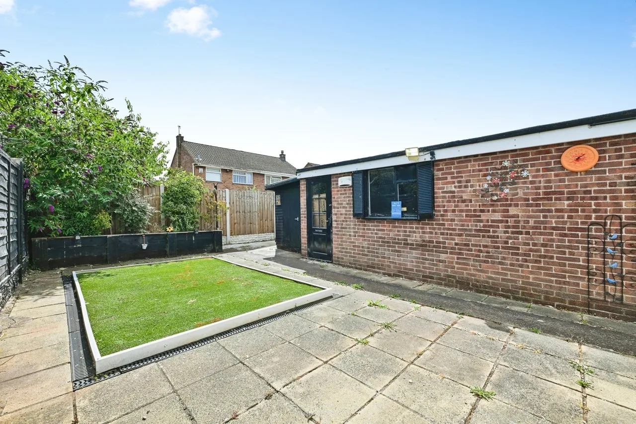 Cheviot Drive, Nottingham, Nottinghamshire, NG6, photo 13