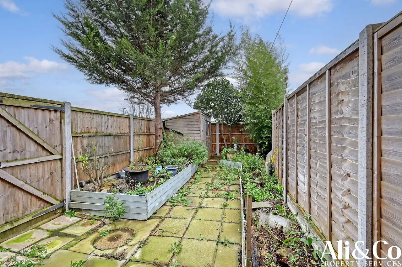 Berkeley Terrace, Tilbury, Essex, RM18 8AN, photo 11