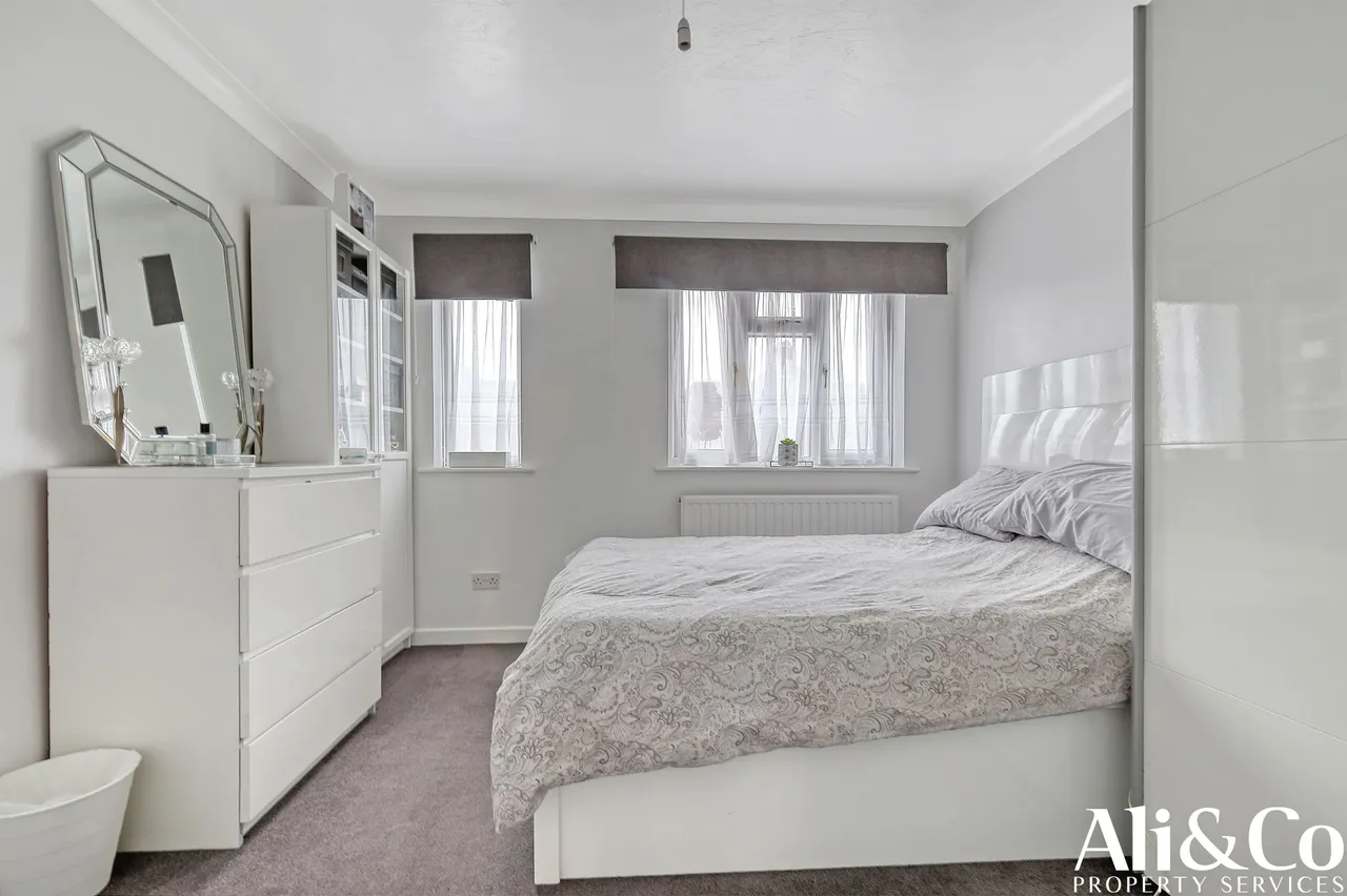 Berkeley Terrace, Tilbury, Essex, RM18 8AN, photo 7