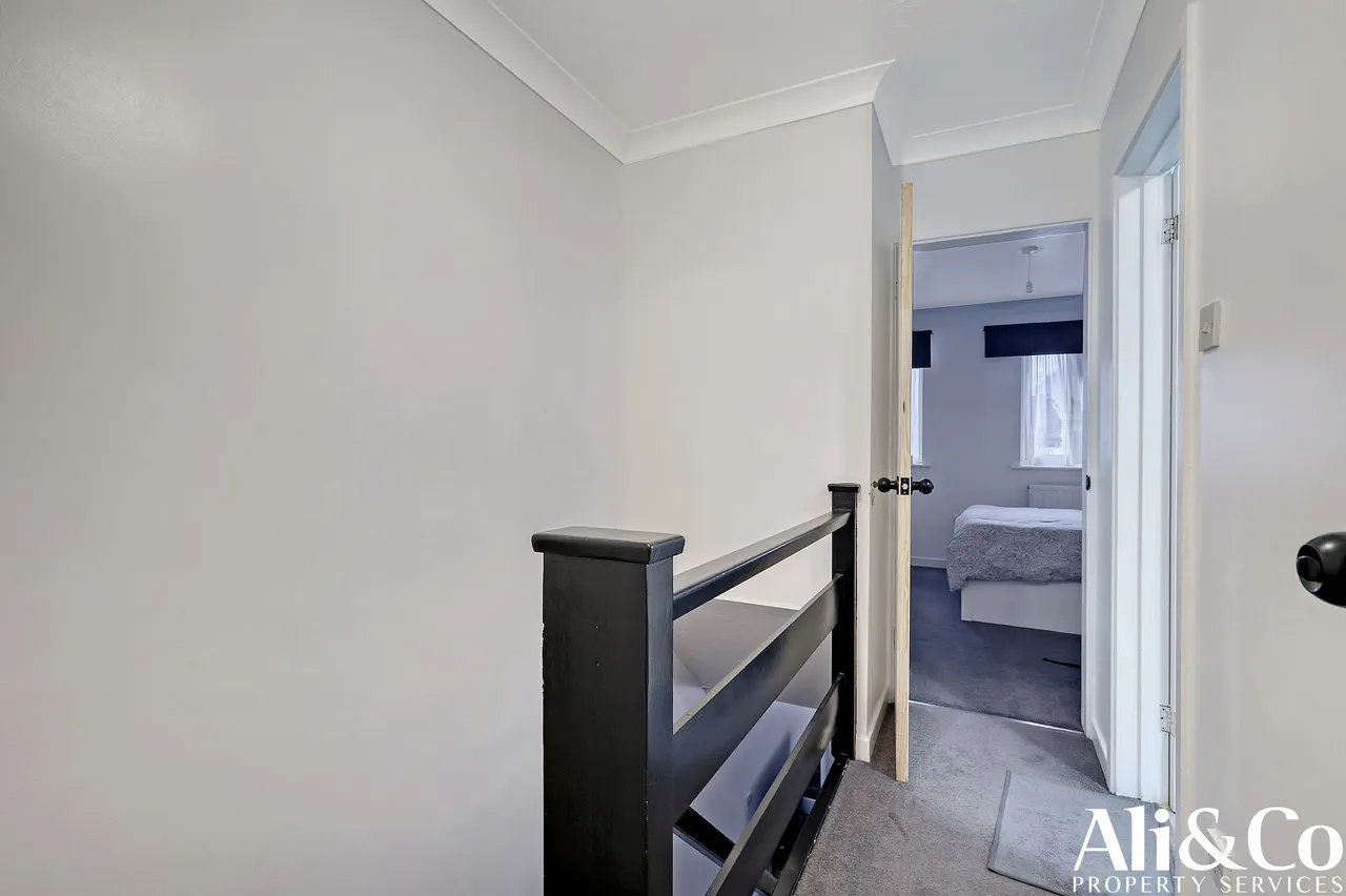 Berkeley Terrace, Tilbury, Essex, RM18 8AN, photo 10