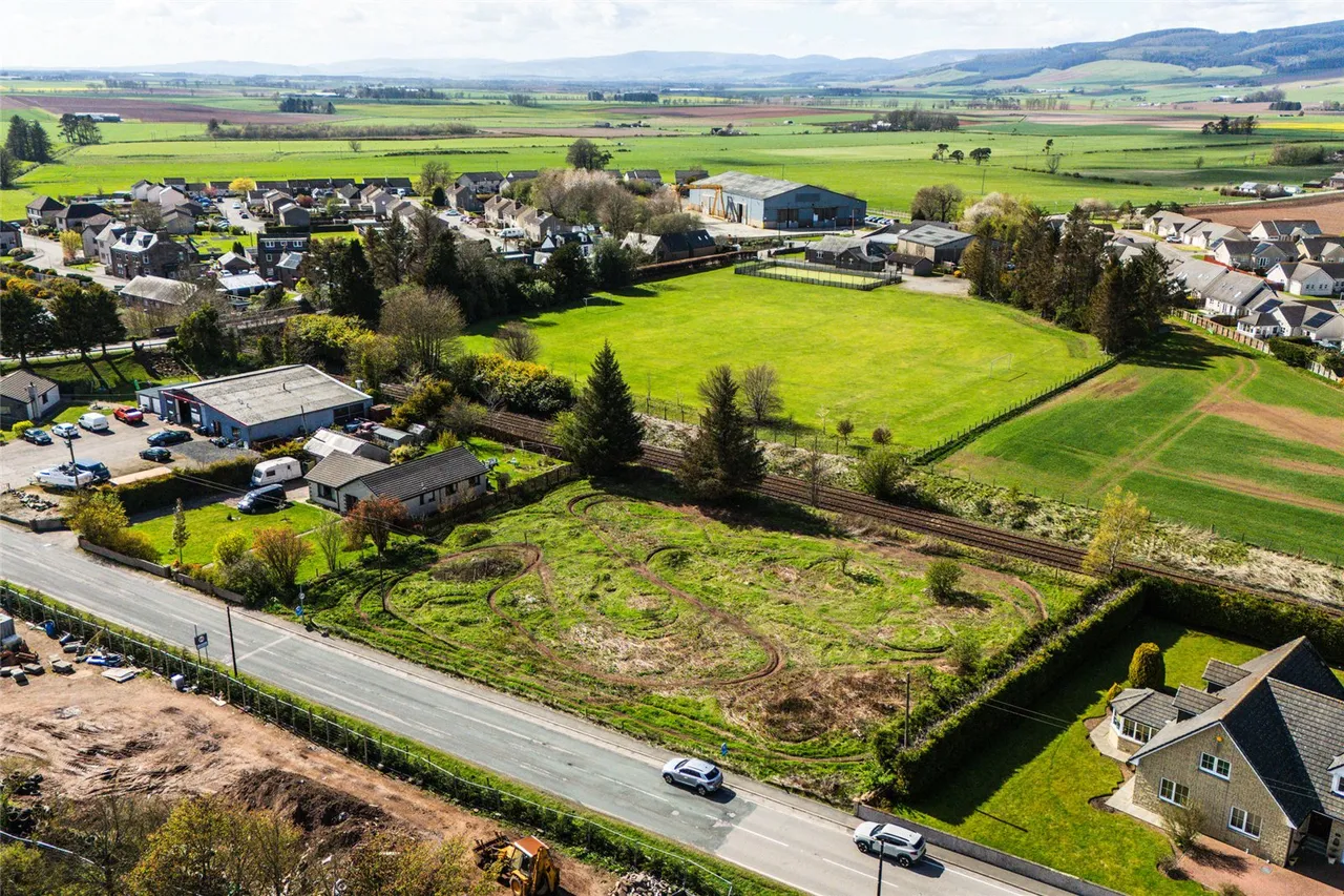 Old Aberdeen Road, Fordoun, AB30, photo 6