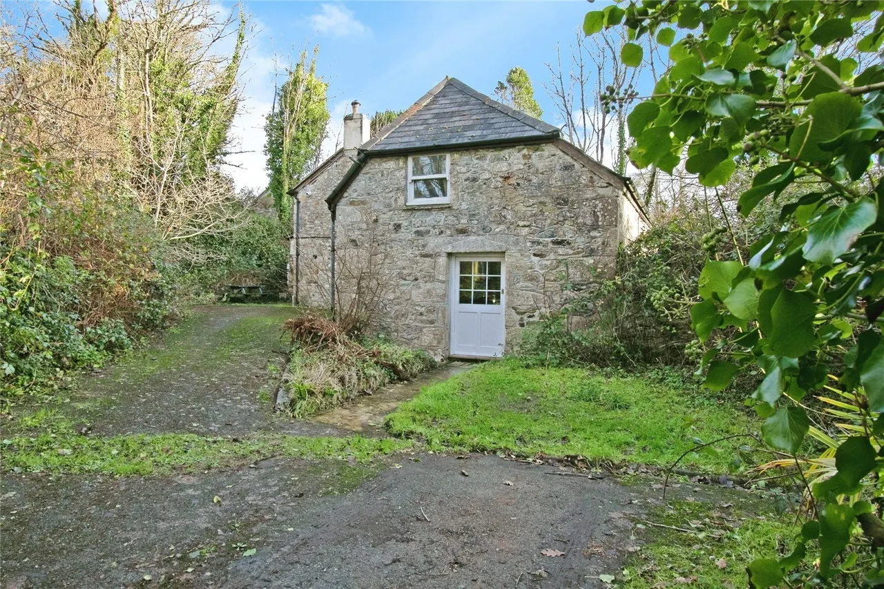 4 bed house for sale, Godolphin Bridge, Townshend, TR27