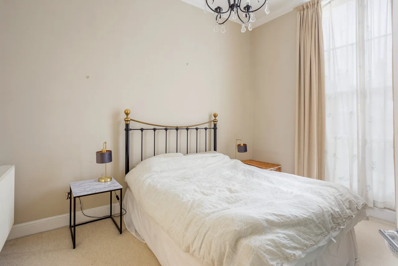 Pittville Circus, Cheltenham, GL52, photo 6