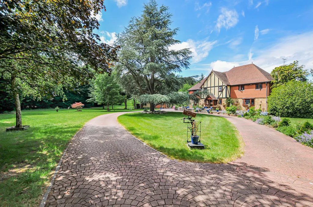 Gerrards Cross, SL9, photo 79