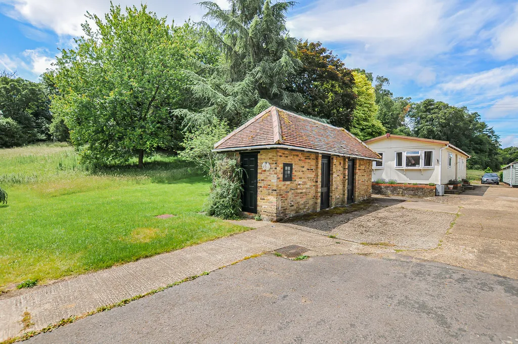 Gerrards Cross, SL9, photo 43