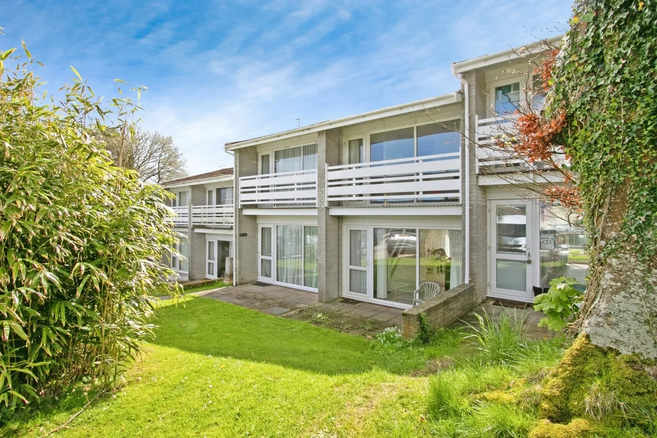 2 bed house for sale, Manor Villas, Atlantic Reach, TR8