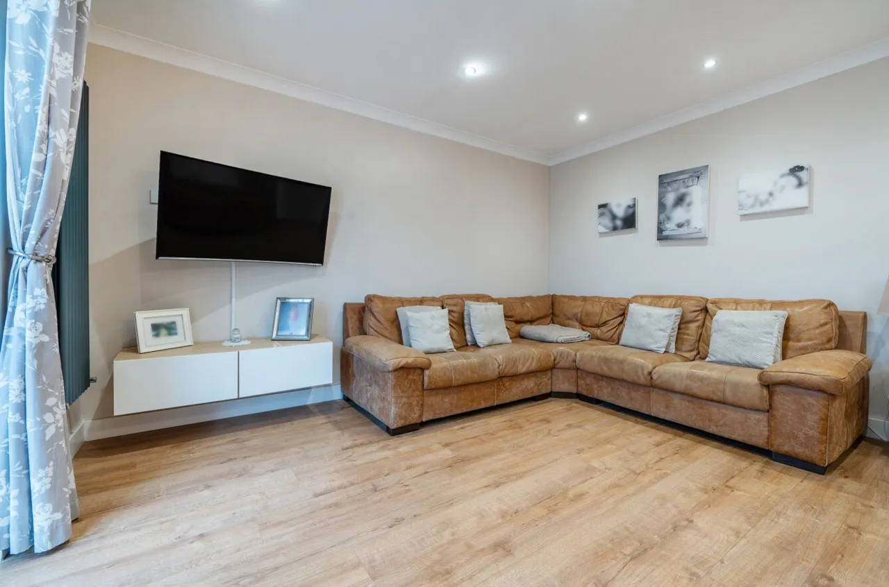 Mere Close, Bracklesham Bay, PO20, photo 7