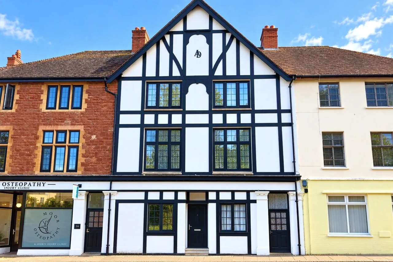 2 bed flat for sale, Parkhouse Road, Minehead, TA24