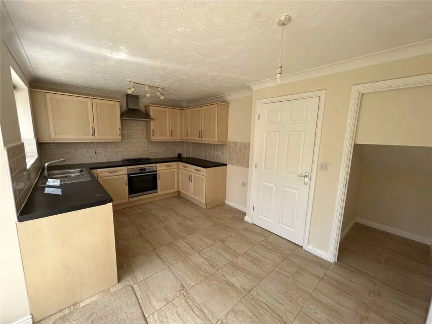 Daisy Croft, Bedworth, Warwickshire, CV12, photo 9