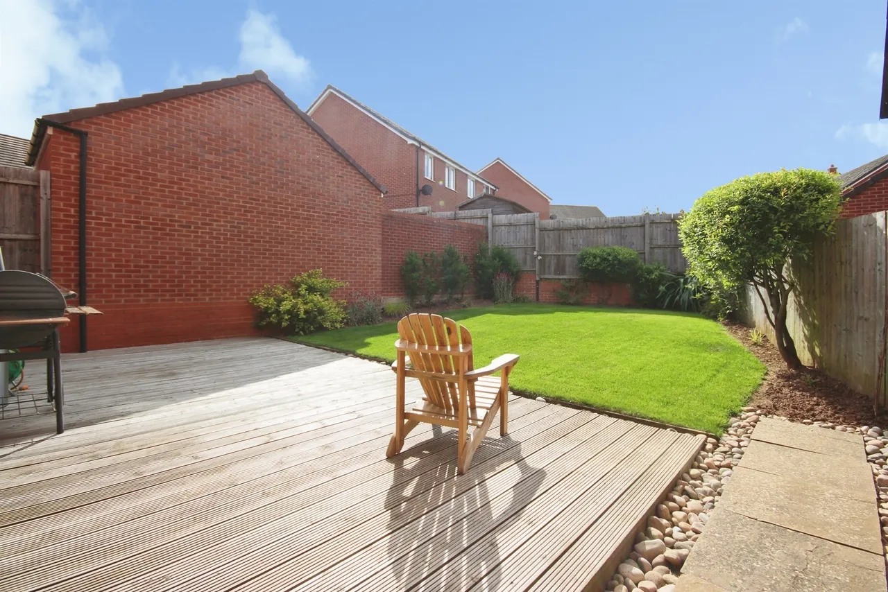 Butler Close, Whitnash, CV31, photo 14