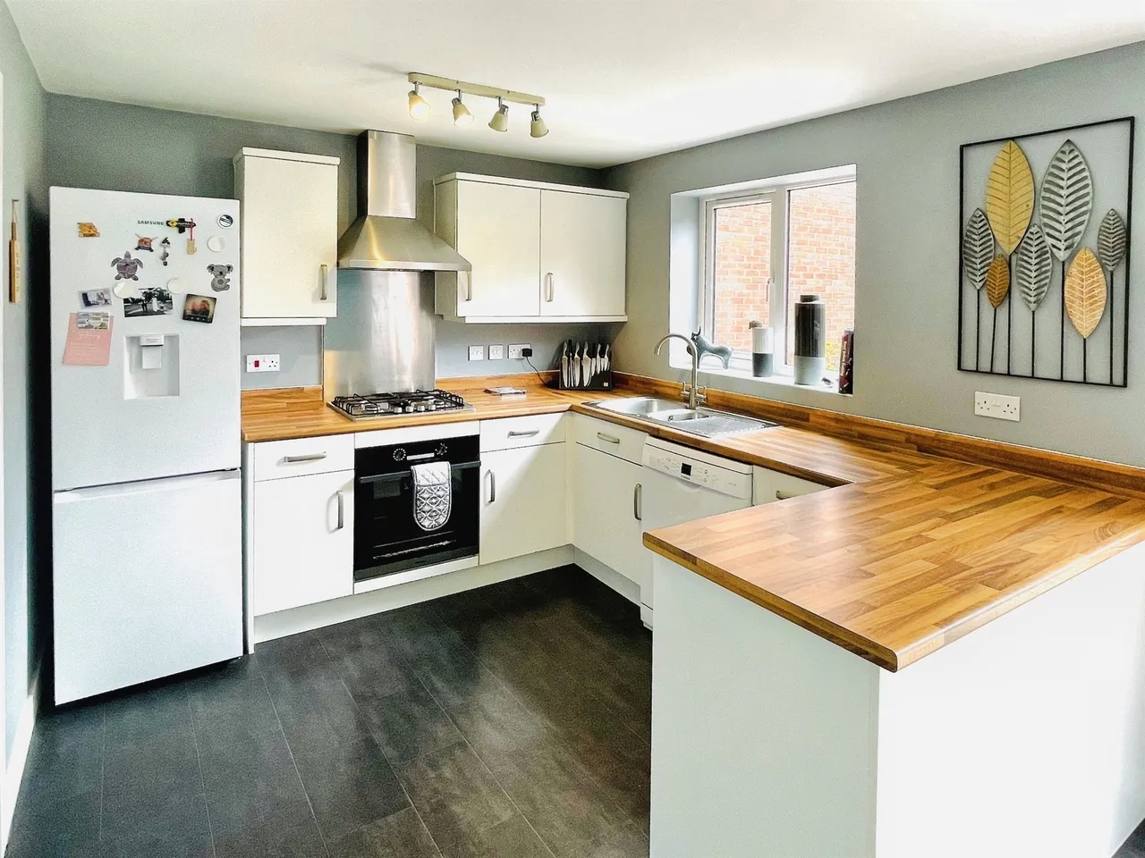 Butler Close, Whitnash, CV31, photo 4